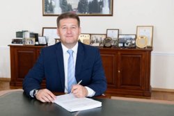 Ректор ЮУрГУ Александр Вагнер отметил, что в этом году средний балл абитуриентов по ЕГЭ вырос практически на всех специальностях 