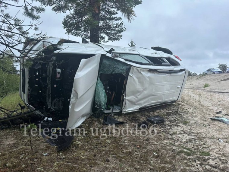 Водитель внедорожника погиб в ДТП
