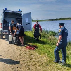 Спасатели нашли тело в реке