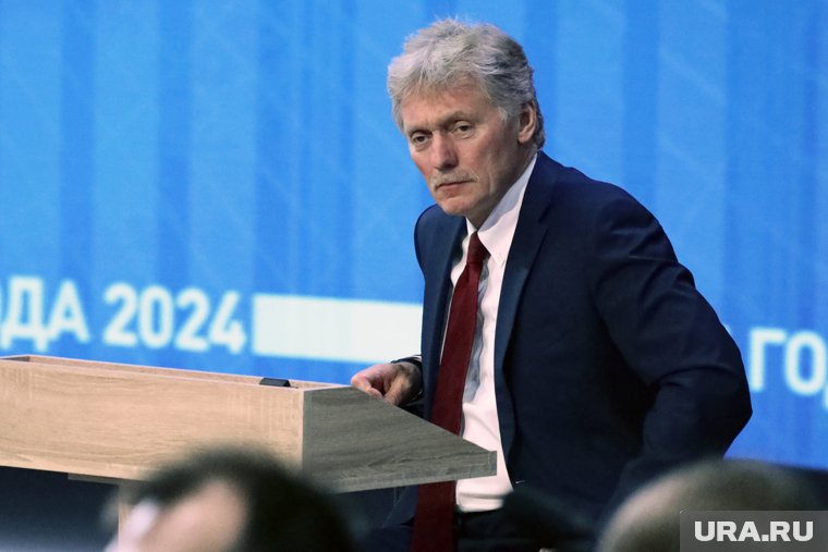 Песков прокомментировал идею плавающего потолка цен на российскую нефть