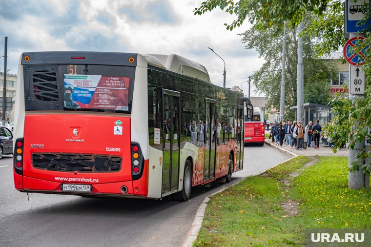 На маршрутах №51 и №74 в Перми проверили работу кондиционеров