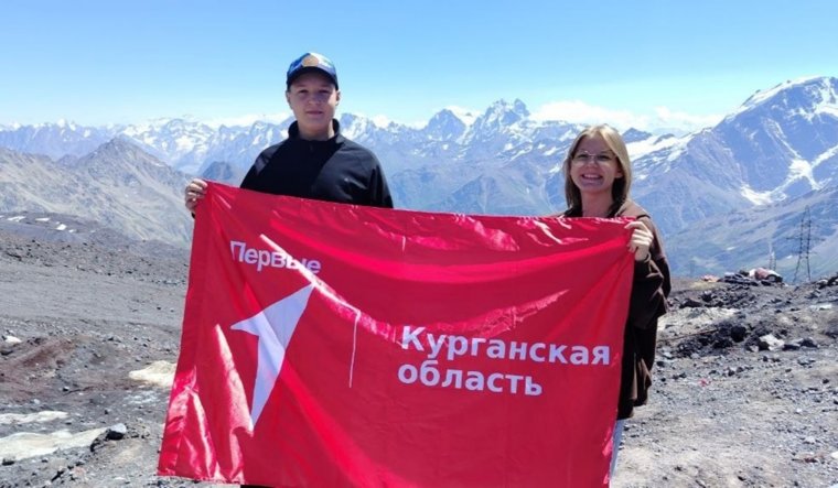 Шадринцы на горе Эльбрус