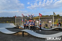 На открытии спортивной площадки выступали пермские коллективы