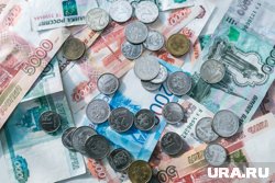 Объем денег на вкладах и текущих счетах увеличился за год на 25%