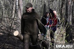 В интервью Денис Паслер также рассказал, что очень любит лес