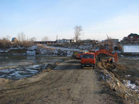 Сегодня жизни первых лиц Кургана оказались в опасности. А все из-за того, что VIP захотели сфотографироваться на дне Тобола