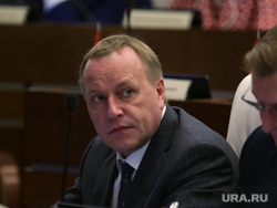 Анатолий Маховиков не согласен с утверждением, что депутаты находятся под давлением краевых властей