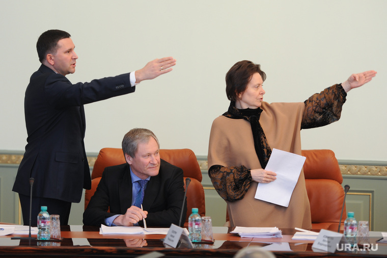 Губернаторы УрФО свой сегодняшний рабочий день провели в Челябинске