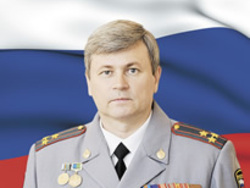 Сергей Алгазин покинул свой пост в феврале 2013 года на фоне скандала