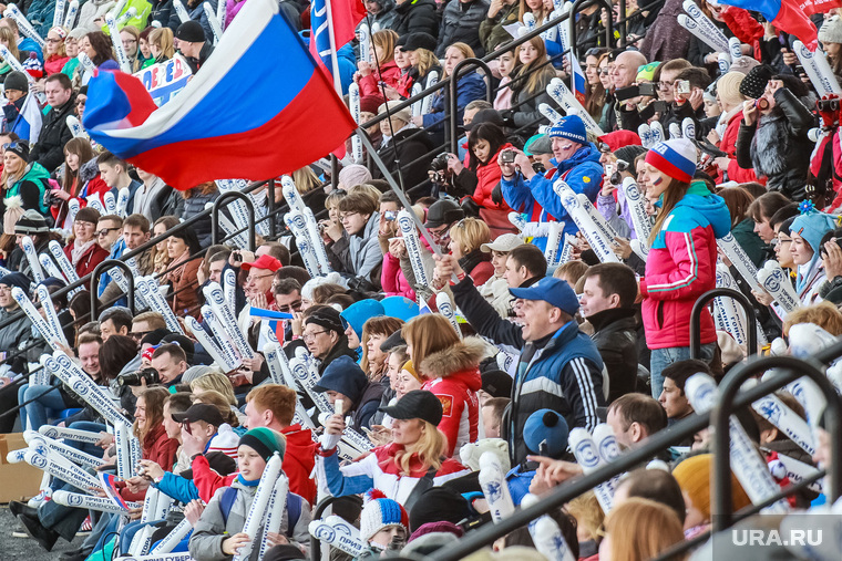 Биатлон. Гонка чемпионов и Приз губернатора Тюменской области - 2016. Тюмень, биатлон, зрители