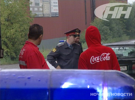 Серьезная авария в Екатеринбурге: грузовик компании Coca-Cola на всем ходу влетел в маршрутку с пассажирами