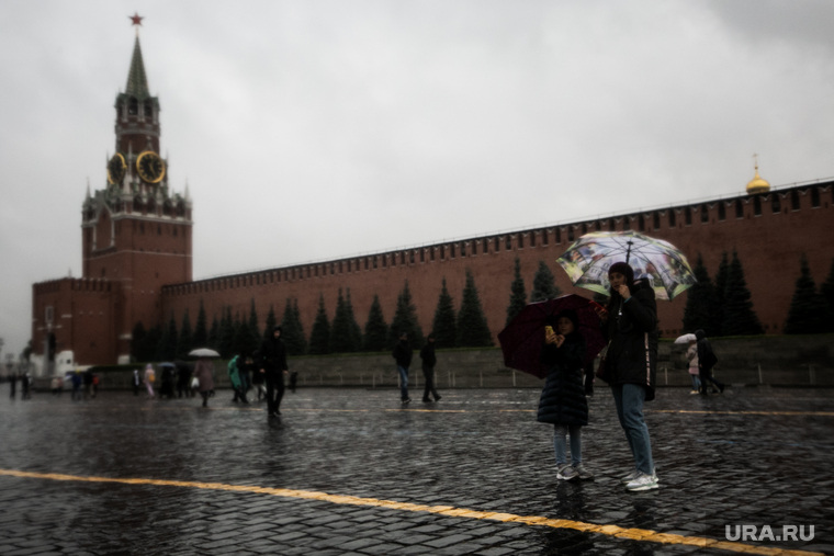 Осень, дождь в Москве. Москва, непогода, кремль, красная площадь, дождь, осень