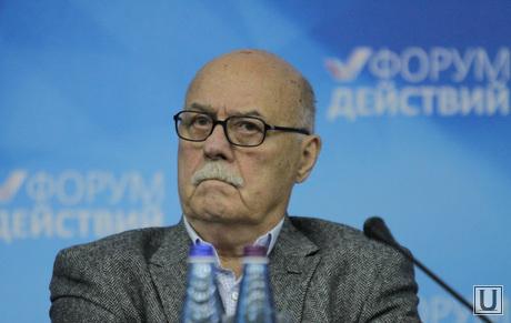 Форум ОНФ. Образование и культура как основы национальной идентичности. Москва, говорухин станислав, режиссер