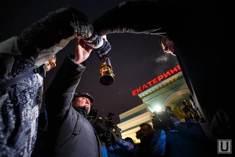Олимпийский огонь в Екатеринбурге. Утро. Вокзал.