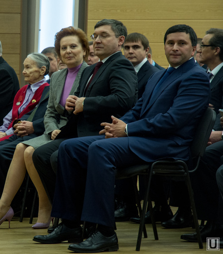 Послание Комаровой 11 декабря 2013 года. Ханты-Мансийск, губернатор тюменской области, комарова наталья, кобылкин дмитрий, губернатор янао, губернатор хмао, якушев владимир