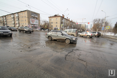 Разбитые дороги. Екатеринбург