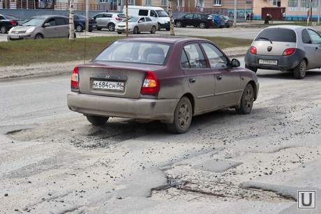 Ямы на дорогах. Нижневартовск., ямы на дороге