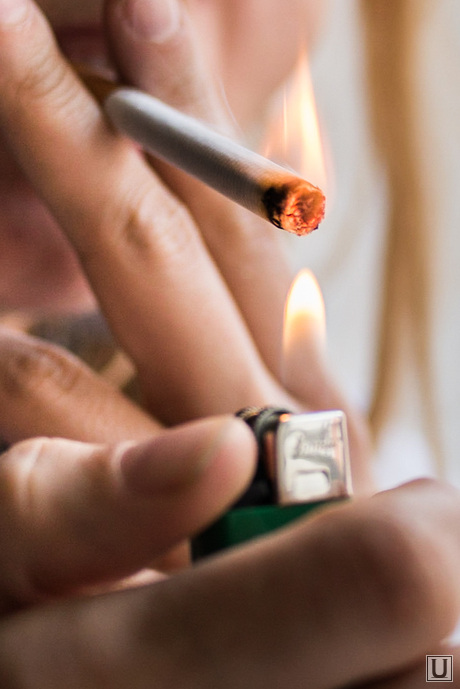 Клипарт, всего понемногу, курение, сигареты, вредные привычки, привыкание, никотин