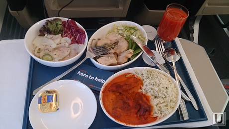 Флайдубай, полет бизнес-классом на самолете Боинг-737-800 в Дубай, ОАЭ. 4-7 мая 2014, обед в самолете