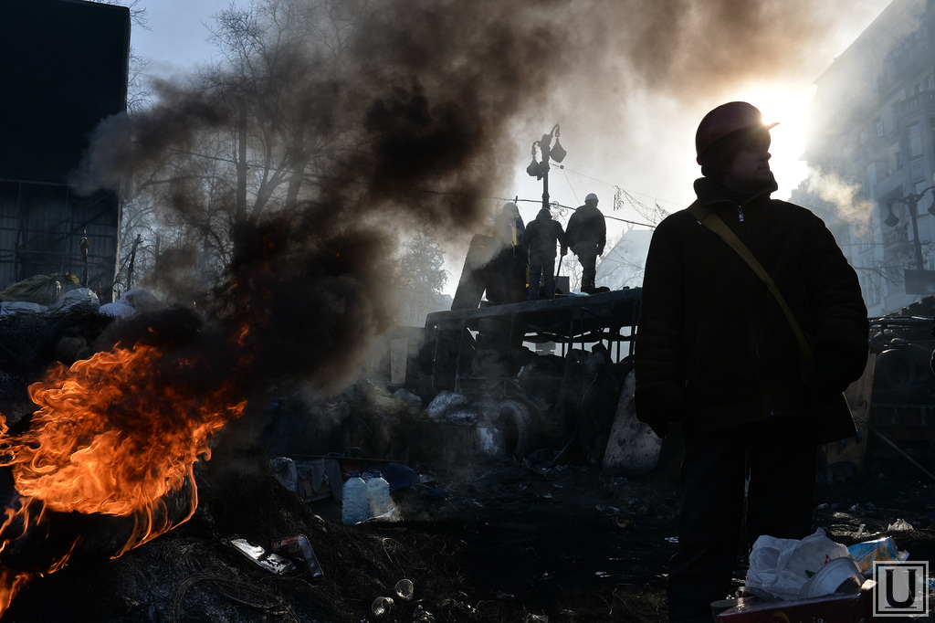 Нападения на предприятия. Украина в огне.