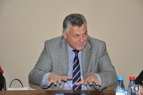 Круглый стол развитие предпринимательства. Курган. 20 мая 2014 года, клепинин игорь