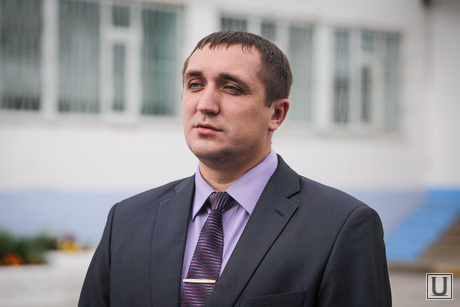 брифинг по обрушению крыши в школе, Алексей Тарасов