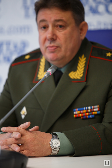 Военный комиссар Свердловской области. Игорь Лямин, лямин игорь, вип часы