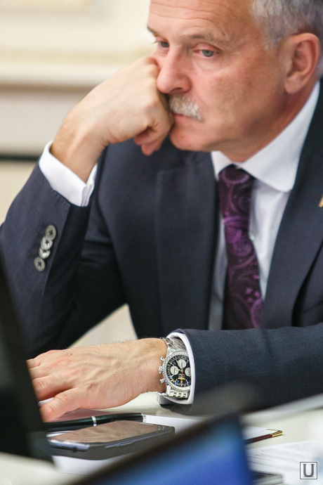 Заседание президиума правительства. Екатеринбург, беседин андрей, часы vip