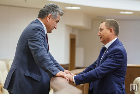 Заседание законодательного собрания Свердловской области. Екатеринбург, биктуганов юрий, абзалов альберт