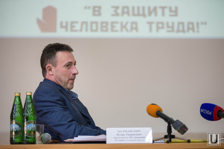 Игорь Холманских на совете движения 