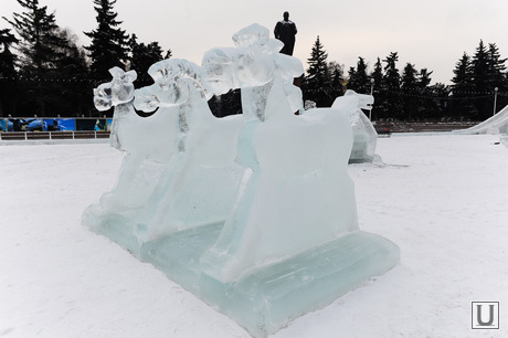 Ледовый городок. Чудовища. Челябинск., ледовый городок