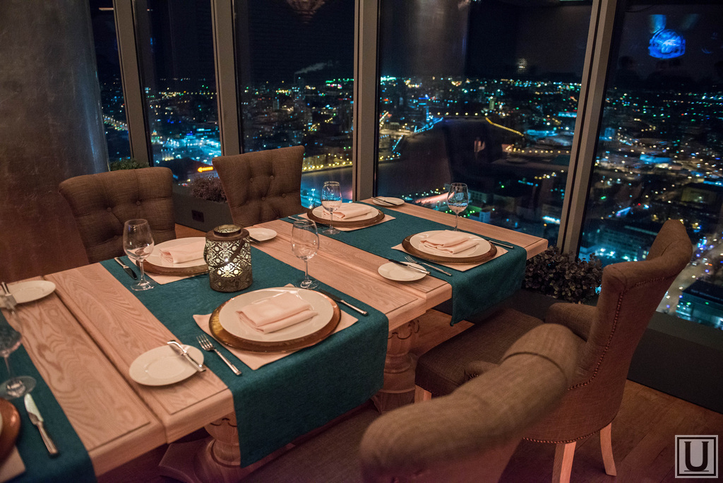 Ричмонд ресторан екатеринбург. Троекуров ресторан екатеринбург. Самый дорогой ресторан в екатеринбурге. Дорогой ресторан. Ричмонд ресторан екатеринбург.