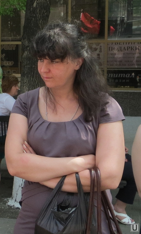 Пикет металлургов ЗМЗ у Заксобрания Челябинской области, пикет, поклоннова светлана, ЗМЗ, воробьева марина