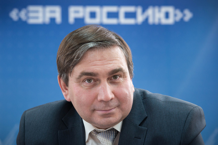Протестные кампании станут испытанием для главы свердловского минэнерго Николая Смирнова
