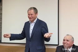 Встреча Алексея Кокорина  с членами его избирательного штаба.  Курган, кокорин алексей, куган борис