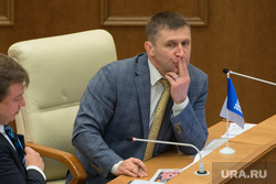 Заседание законодательного собрания Свердловской области. Екатеринбург, артюх евгений