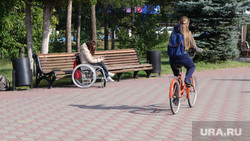 Клипарт. Челябинск. Парк Гагарина, инвалид, инвалид-колясочник