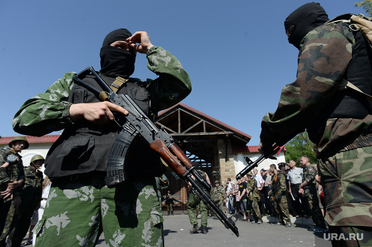 Попытка захвата резиденции Рината Ахметова. Донецк. Украина , автомат, армия, ополчение