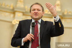 Лидер «Партии роста» представил сегодня куратора выборов в Свердловской области как «депутата Госдумы будущего созыва»