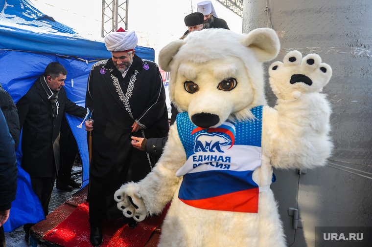 День народного единства в Челябинск, раев ринат, медведь ер