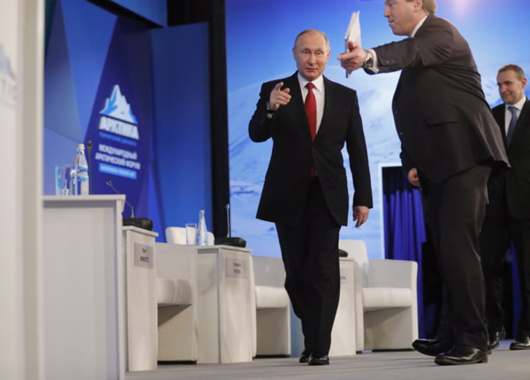 Владимир Путин использовал площадку Арктического форума, чтобы сделать ряд политических заявлений