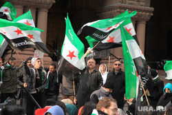 Децл, Никита Михалков, бобслей, флаг Сирии, флаг Латвии, флаг Японии, флаг сирии, сирийские демонстранты