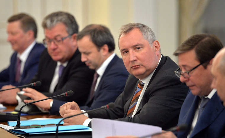 Будущее вице-премьеров Рогозина, Дворковича, Приходько и других остается интригой