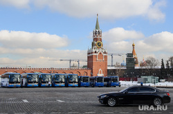 Зимняя Москва, спасская башня, город москва, кремль, правительственная машина