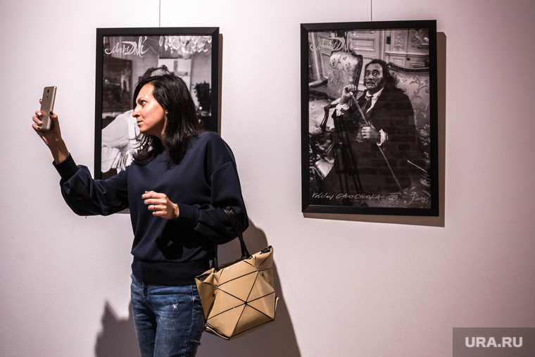 Выставка работ Сальвадора Дали в "Главном проспекте". Екатеринбург, селфи, сальвадор дали фото