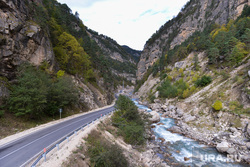 Ингушетия. Горы., река, горы, дорога