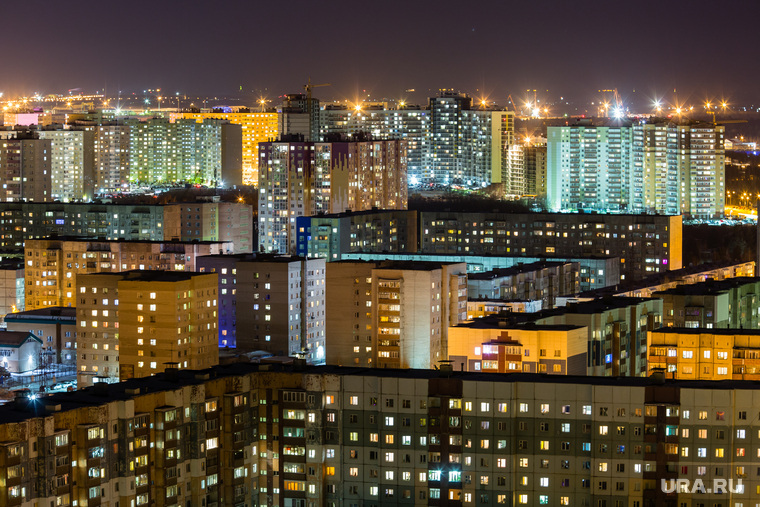 Город ночью. Сургут, ночь, ночной город, огни города, городской пейзаж