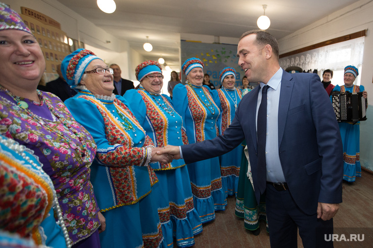 Инаугурация главы Звериноголовского района Михаила Шейгец. С. Звериноголовское, шумков вадим, народные костюмы