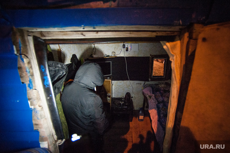 Встреча жильцов по вопросу организации парковки во дворах дома на улице Таганская. Екатеринбург