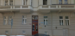 В этом доме располагается личный офис Михаила Семерикова